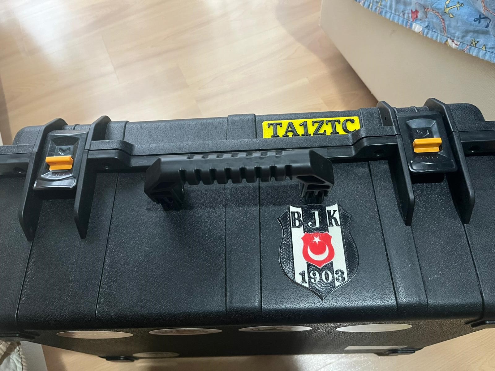 sticker2.jpg